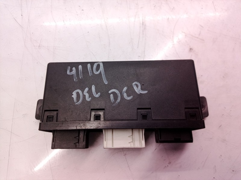 Recambio de centralita cierre para bmw serie 7 (e38) 3.0 v8 cat referencia OEM IAM 05071730 05071730 05071730