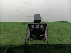 Recambio de consola central tras. para volkswagen passat berlina (3c2) advance referencia OEM IAM 3C0863319AD 3C0858329A 3C08642