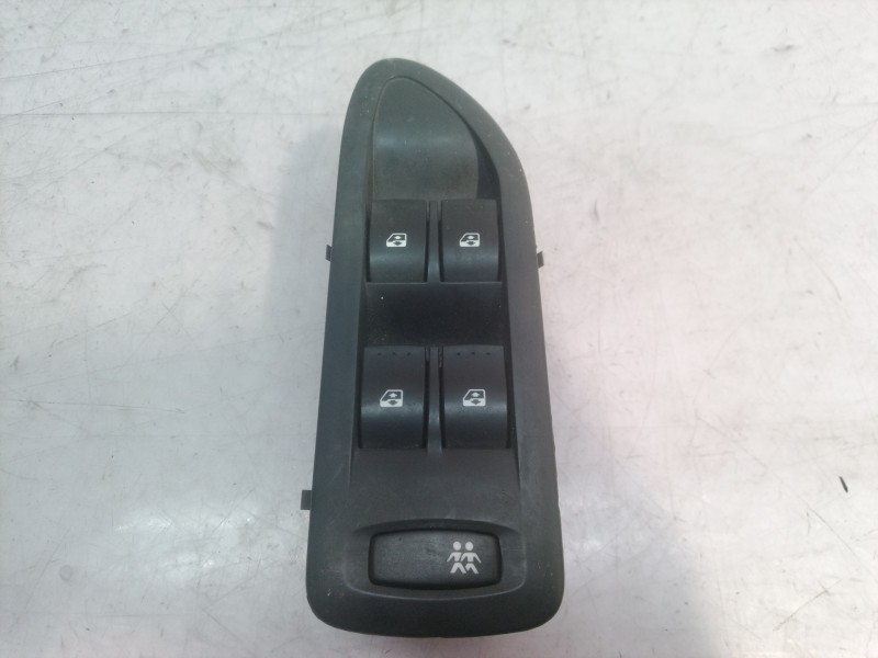 Recambio de mando elevalunas delantero izquierdo para renault laguna ii (bg0) privilege referencia OEM IAM   