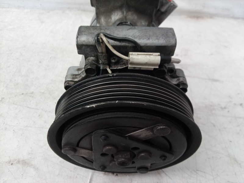 Recambio de compresor aire acondicionado para renault clio ii fase i (b/cbo) 1.9 d referencia OEM IAM 7700111235 7700111235 7700