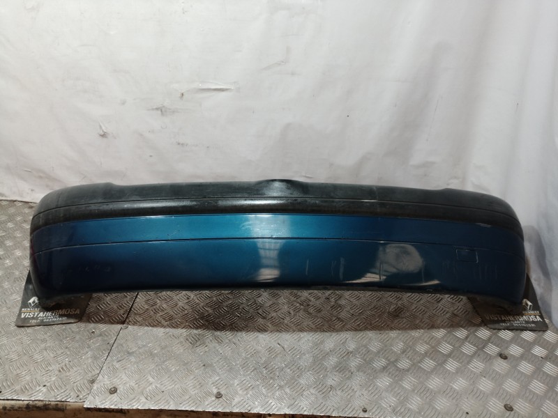 Recambio de paragolpes trasero para renault clio ii fase i (b/cbo) 1.9 d referencia OEM IAM   