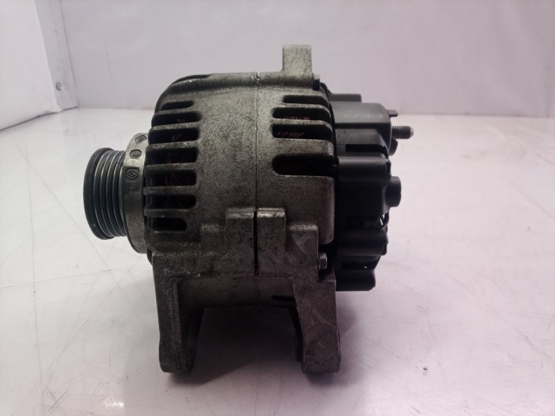Recambio de alternador para renault megane ii berlina 5p confort authentique referencia OEM IAM 8200100907 8200100907 2542664