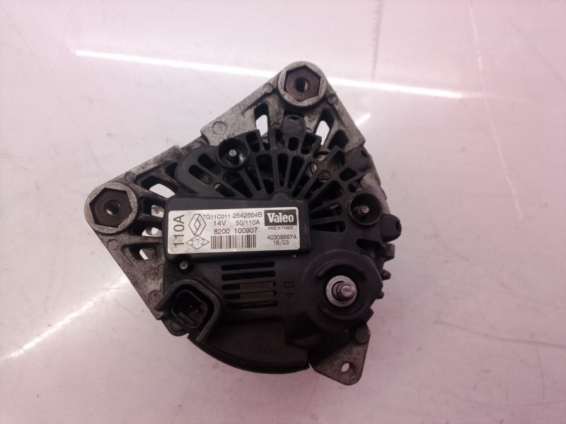 Recambio de alternador para renault megane ii berlina 5p confort authentique referencia OEM IAM 8200100907 8200100907 2542664