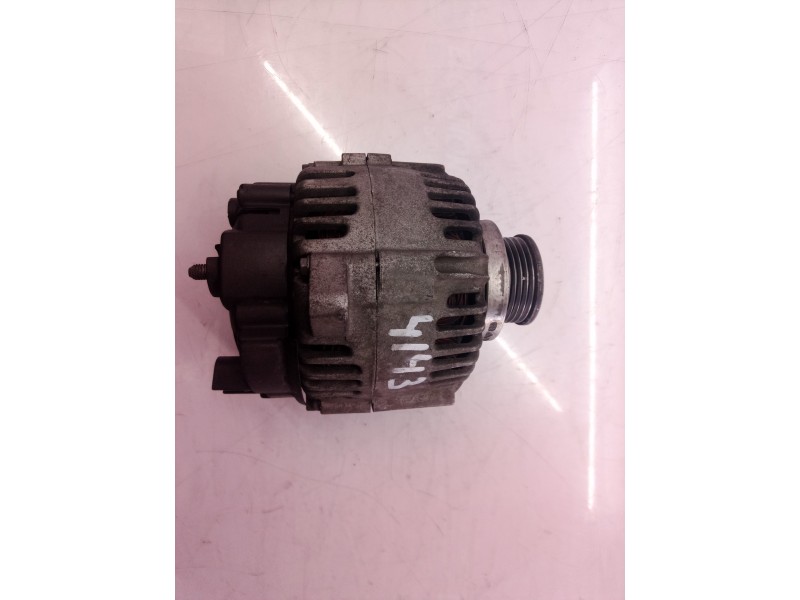 Recambio de alternador para renault megane ii berlina 5p confort authentique referencia OEM IAM 8200100907 8200100907 2542664