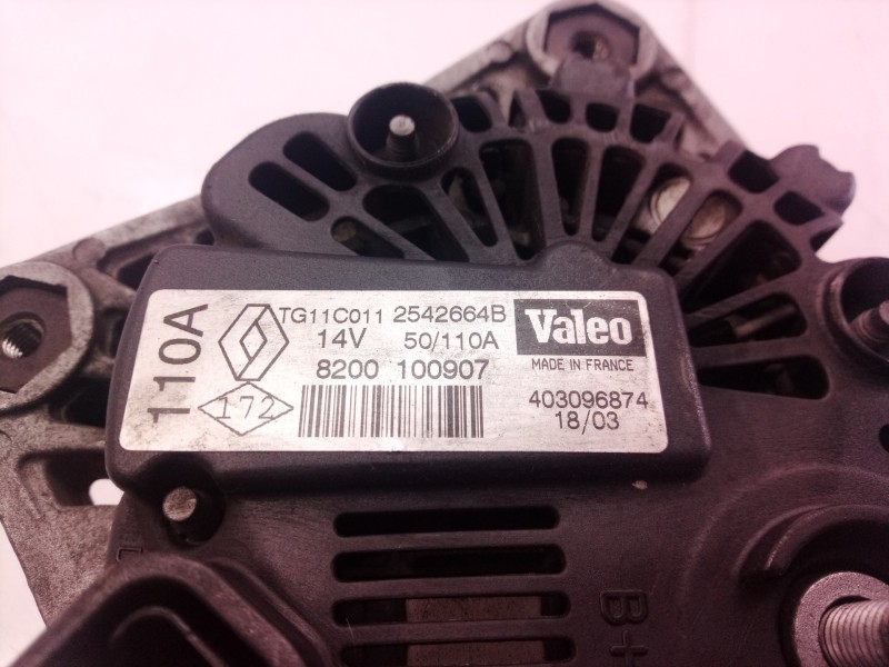 Recambio de alternador para renault megane ii berlina 5p confort authentique referencia OEM IAM 8200100907 8200100907 2542664