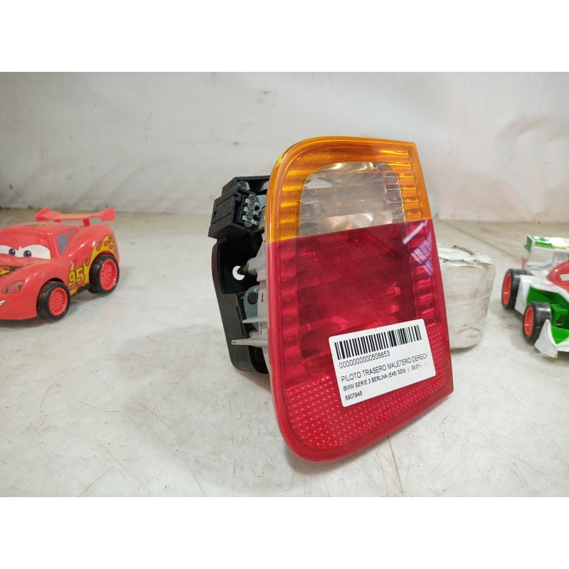 Recambio de piloto trasero maletero derecho para bmw serie 3 berlina (e46) 320d referencia OEM IAM 6907946 6907946 6907946