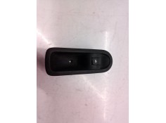 Recambio de mando elevalunas trasero derecho para renault megane ii berlina 5p confort authentique referencia OEM IAM 156015540 