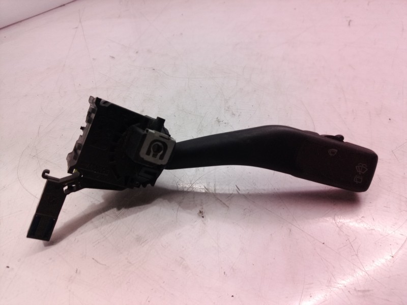 Recambio de mando limpia para volkswagen caddy ka/kb (2k) referencia OEM IAM 1K0953519 1K0953519 1K0953519