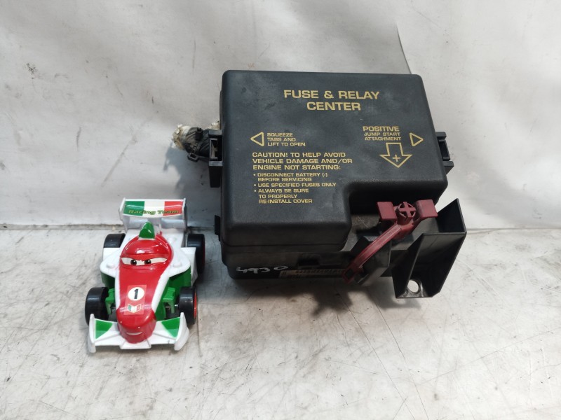 Recambio de caja reles / fusibles para chrysler sebring berlina (jr41) 2.0 le referencia OEM IAM P04608754AF P04608754AF P046087