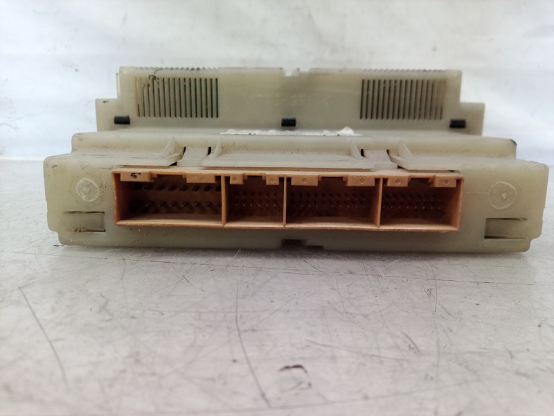 Recambio de mando climatizador para volkswagen passat variant (3b6) 2.5 v6 tdi referencia OEM IAM 5HB00761710 3B1907044B 5HB0076