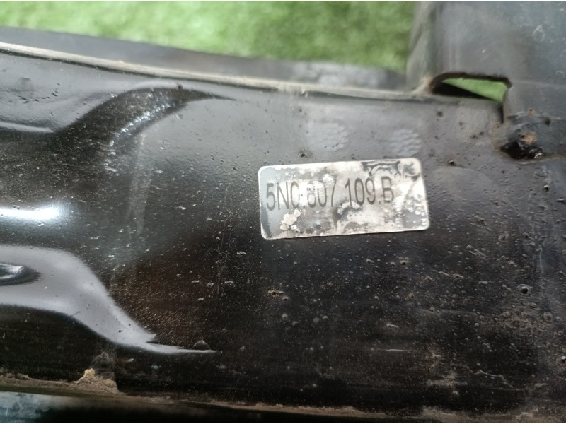 Recambio de refuerzo paragolpes delantero para volkswagen tiguan (5n1) 2.0 tdi referencia OEM IAM 5N0807109B 5N0807109B 5N080710