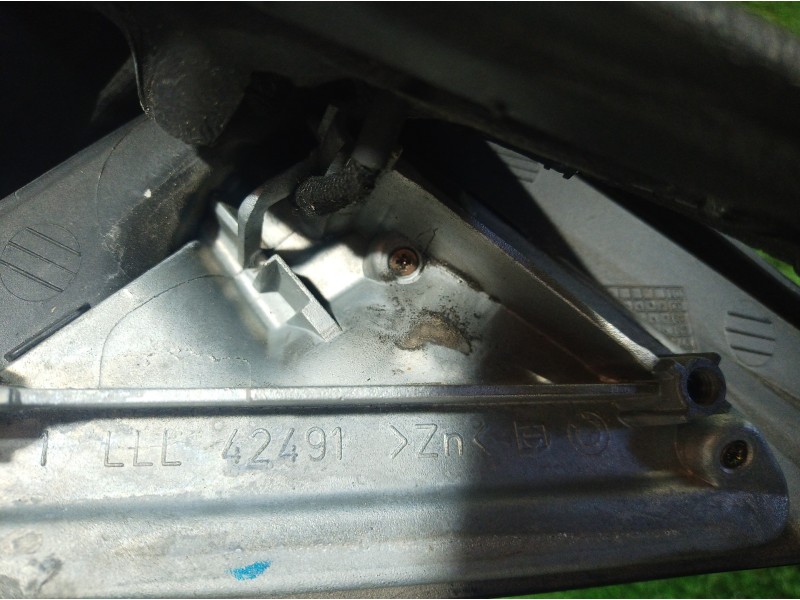 Recambio de retrovisor izquierdo para bmw serie 3 berlina (e46) referencia OEM IAM LLL42491 LLL42491 LLL42491