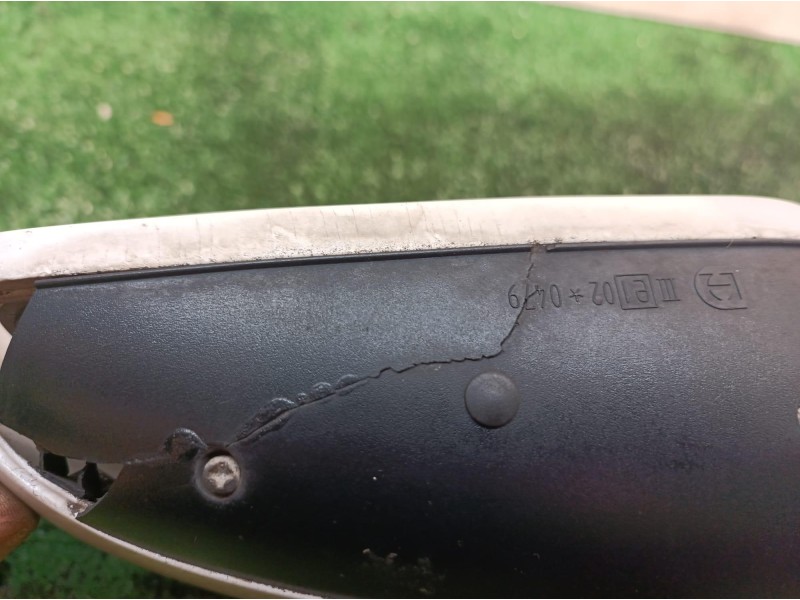 Recambio de retrovisor izquierdo para volkswagen passat berlina (3b3) advance 4motion referencia OEM IAM 3B0857933 3B0857933 3B0