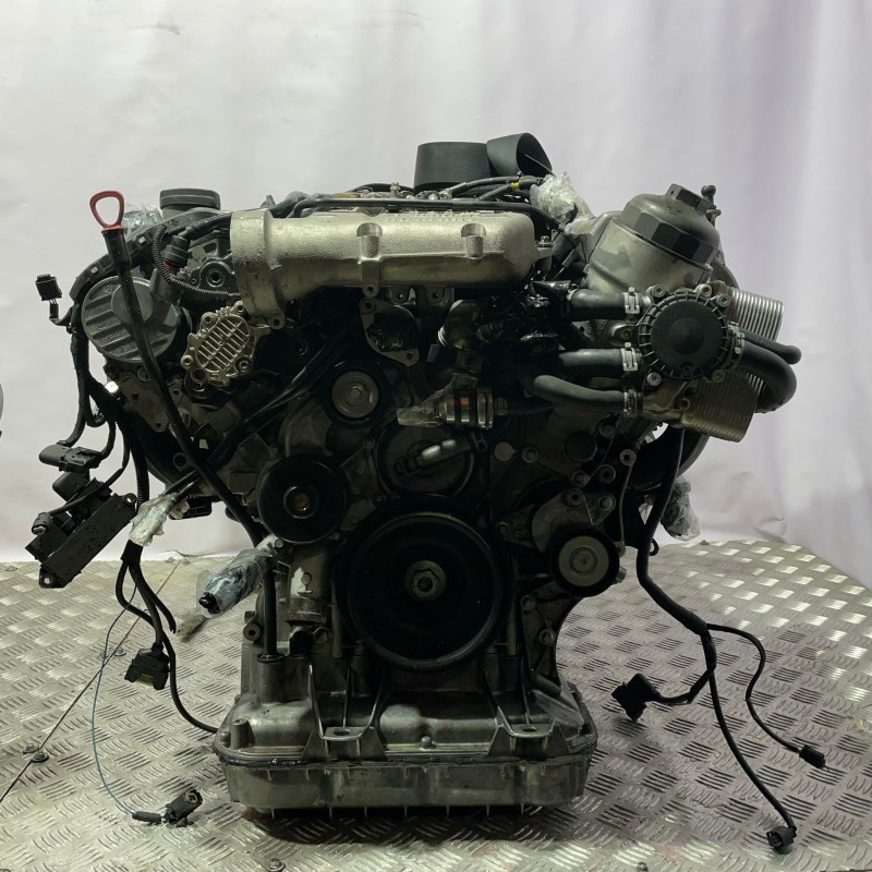 Recambio de motor completo para mercedes-benz clase m (w163) 400 cdi (163.128) referencia OEM IAM 628963 628963 628963
