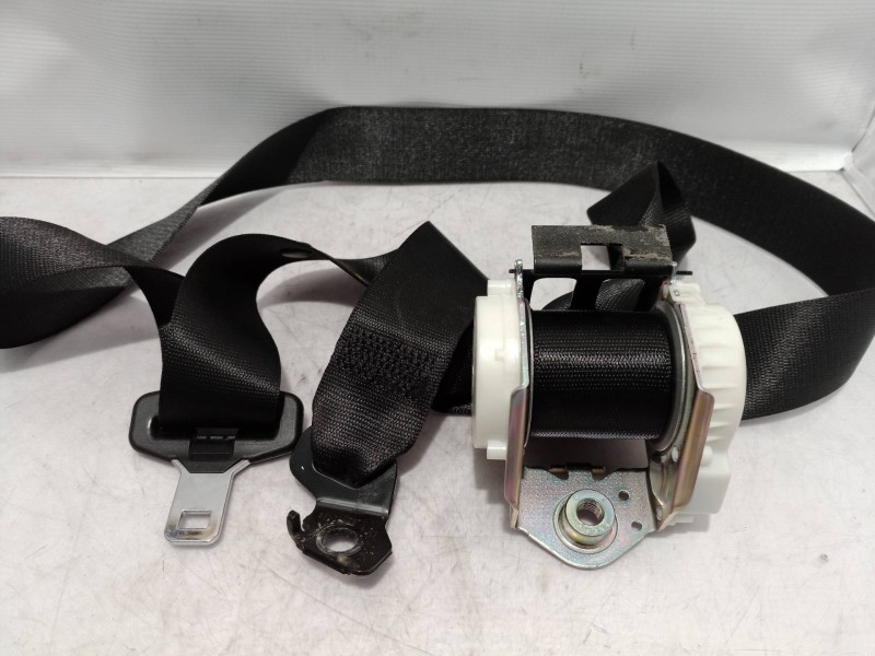 Recambio de cinturon seguridad trasero central para bmw serie 5 berlina (e60) 530d referencia OEM IAM 330612562 330612562 210208