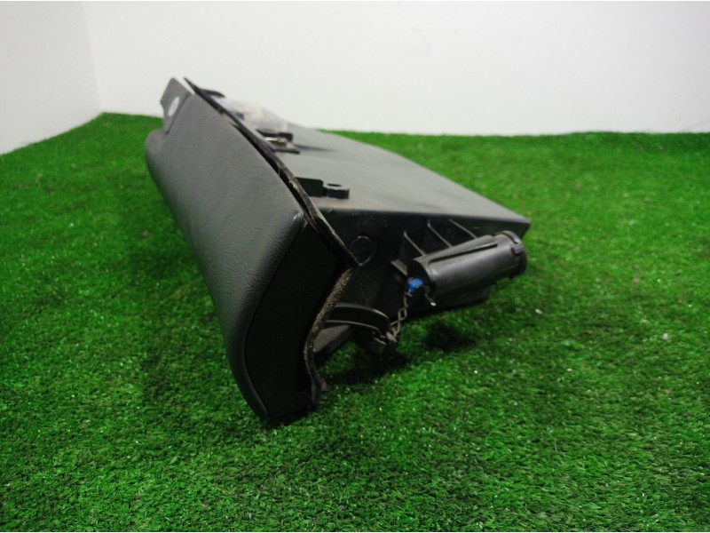 Recambio de guantera para mercedes-benz clase clk (w208) coupe 200 (208.335) referencia OEM IAM A2086800291KZ A2086800291KZ A208