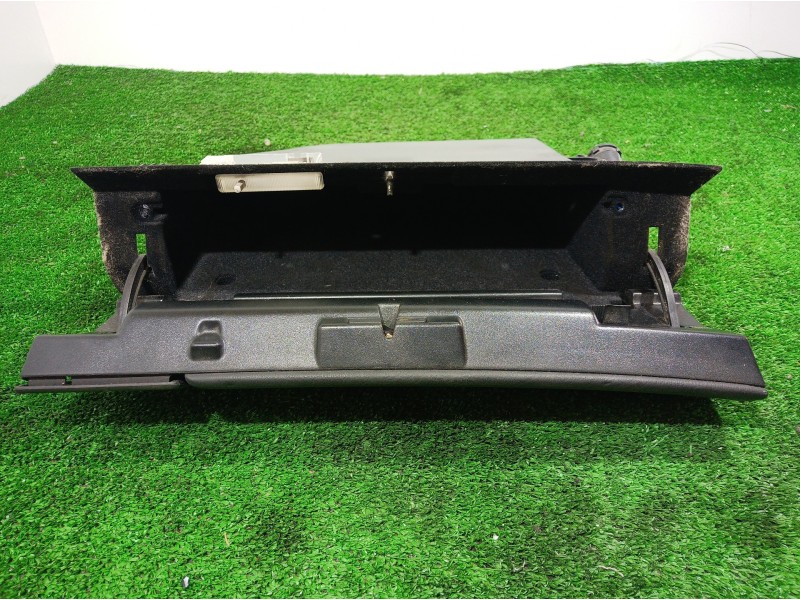 Recambio de guantera para mercedes-benz clase clk (w208) coupe 200 (208.335) referencia OEM IAM A2086800291KZ A2086800291KZ A208