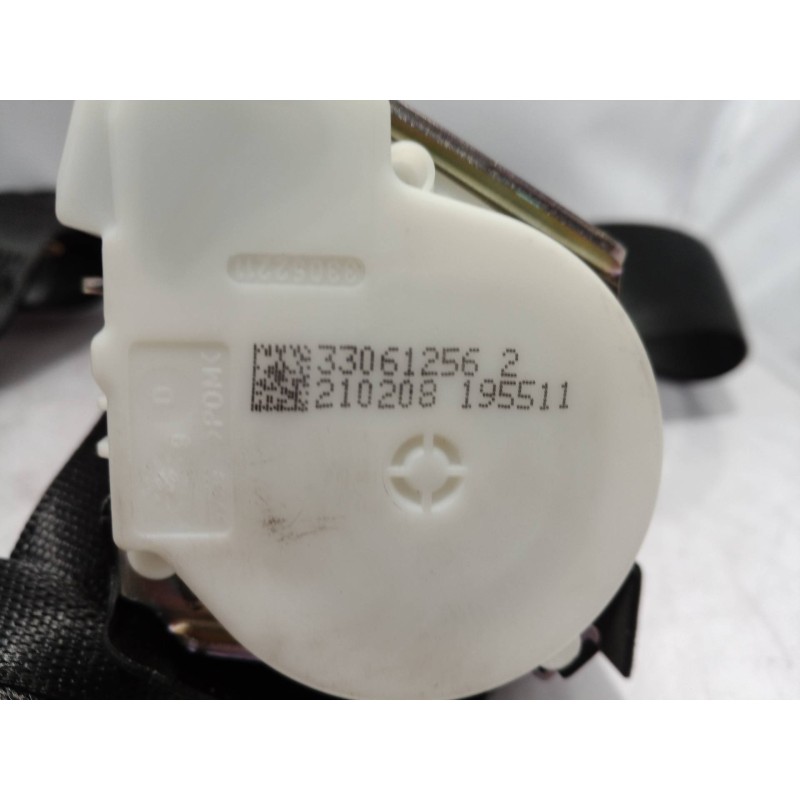 Recambio de cinturon seguridad trasero central para bmw serie 5 berlina (e60) 530d referencia OEM IAM 330612562 330612562 210208