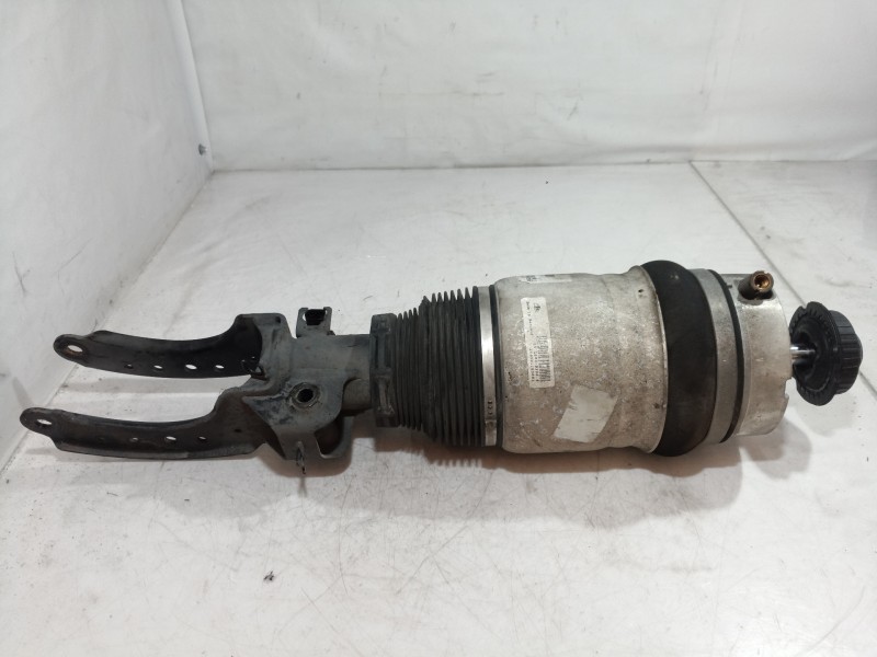 Recambio de amortiguador delantero derecho para audi q7 (4l) 4l/xbunq1 referencia OEM IAM 7L8616040 7L8616040 7L8616040