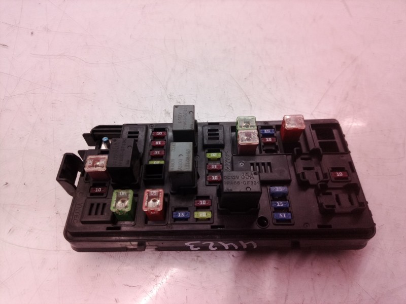 Recambio de caja reles / fusibles para chevrolet spark lt referencia OEM IAM 95949015 95949015 95949015