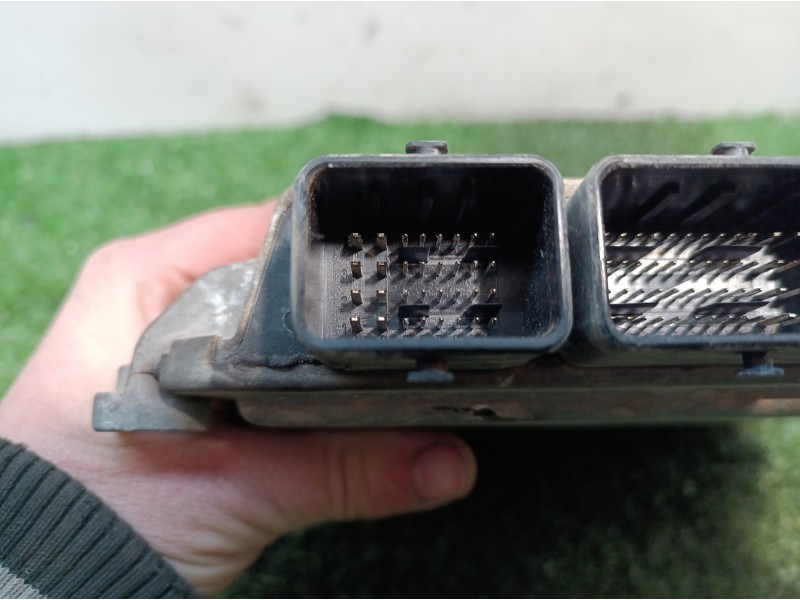 Recambio de centralita motor uce para ford fiesta (cbk) ambiente referencia OEM IAM 3S6112A650LB 3S6112A650LB I002081