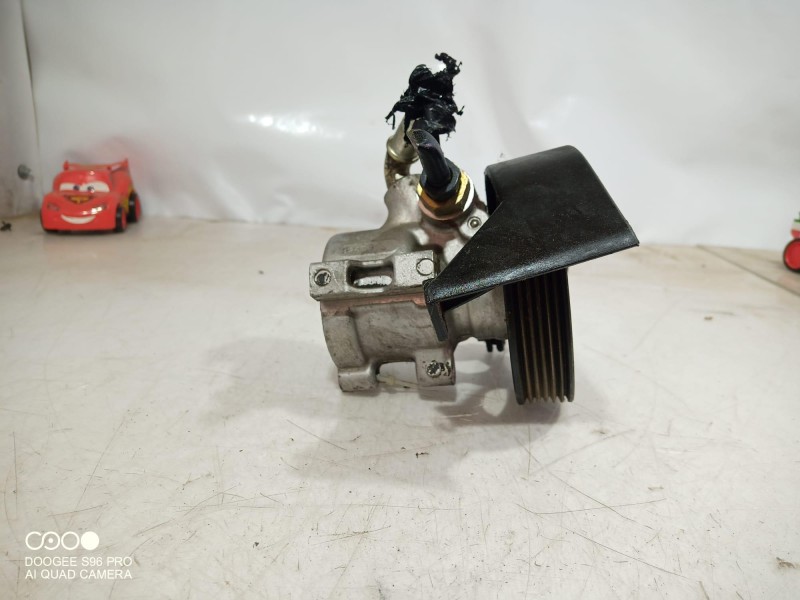 Recambio de bomba direccion para citroën xsara berlina 1.9 td x referencia OEM IAM 9631923580 9631923580 20672536