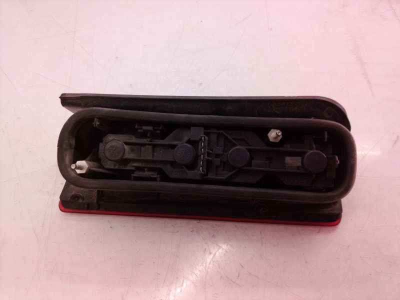 Recambio de piloto trasero izquierdo para opel combo (corsa c) familiar referencia OEM IAM 09199760  