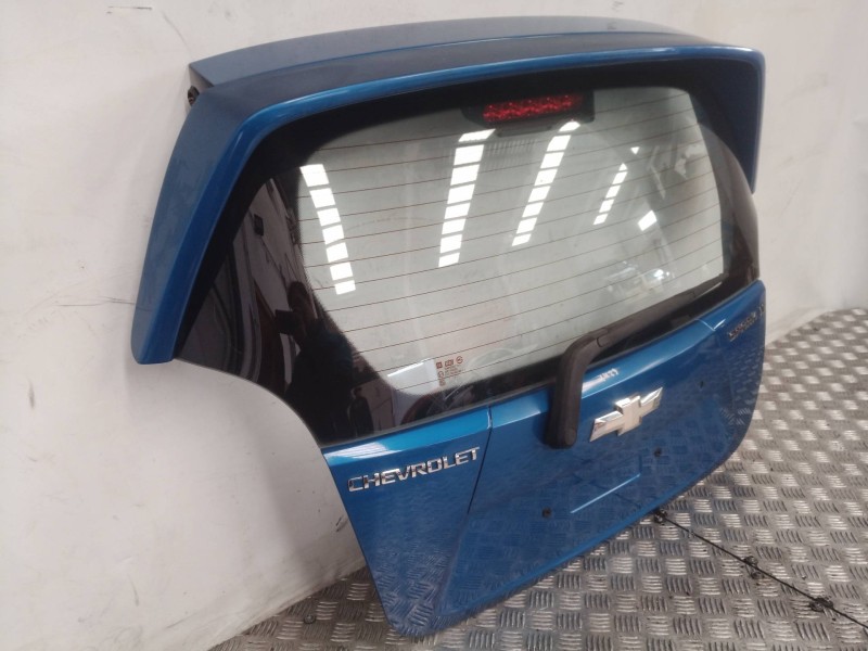 Recambio de porton trasero para chevrolet spark lt referencia OEM IAM   