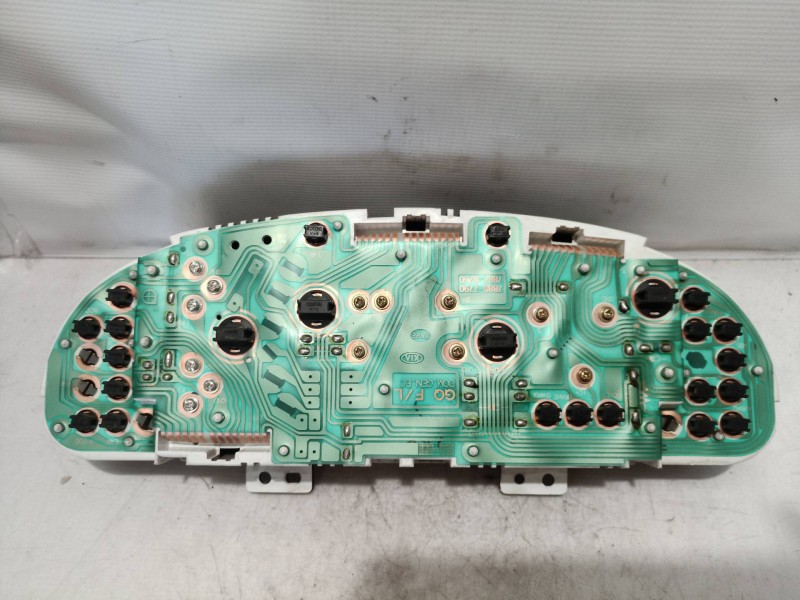 Recambio de cuadro instrumentos para kia carnival ii 2.9 crdi lx referencia OEM IAM 0K52A55430A 0K52A55430A 20031106