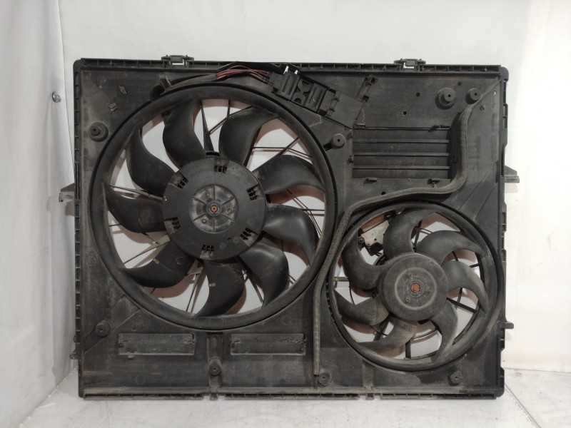 Recambio de electroventilador para audi q7 (4l) 4l/xbunq1 referencia OEM IAM 0130706809 0130706809 0130706809