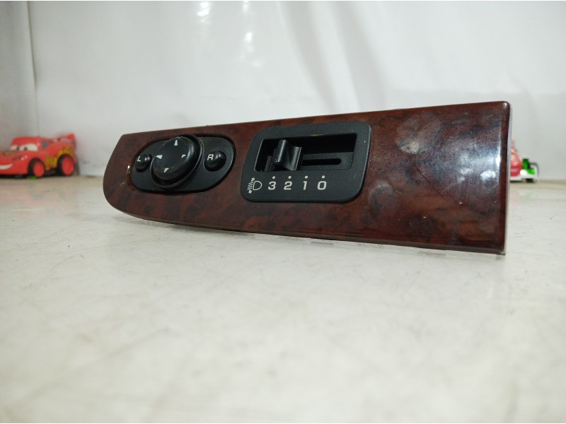 Recambio de mando retrovisor para chrysler sebring berlina (jr41) 2.0 le referencia OEM IAM 04608505AB 04608505AB 04608509AA