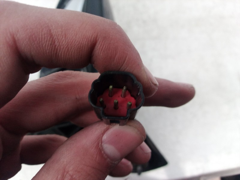 Recambio de retrovisor derecho para ford focus berlina (cak) ambiente referencia OEM IAM 98AB17682UE 98AB17682UE 98AB17682UE