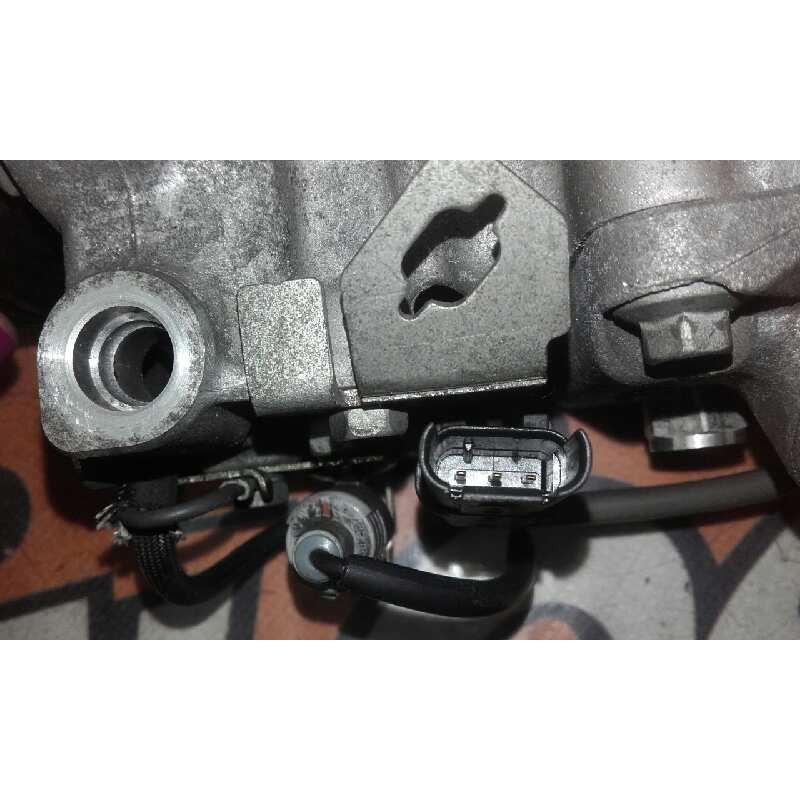 Recambio de compresor aire acondicionado para bmw serie 3 berlina (e90) 320d xdrive referencia OEM IAM 4472601851 6SBU14C 447190