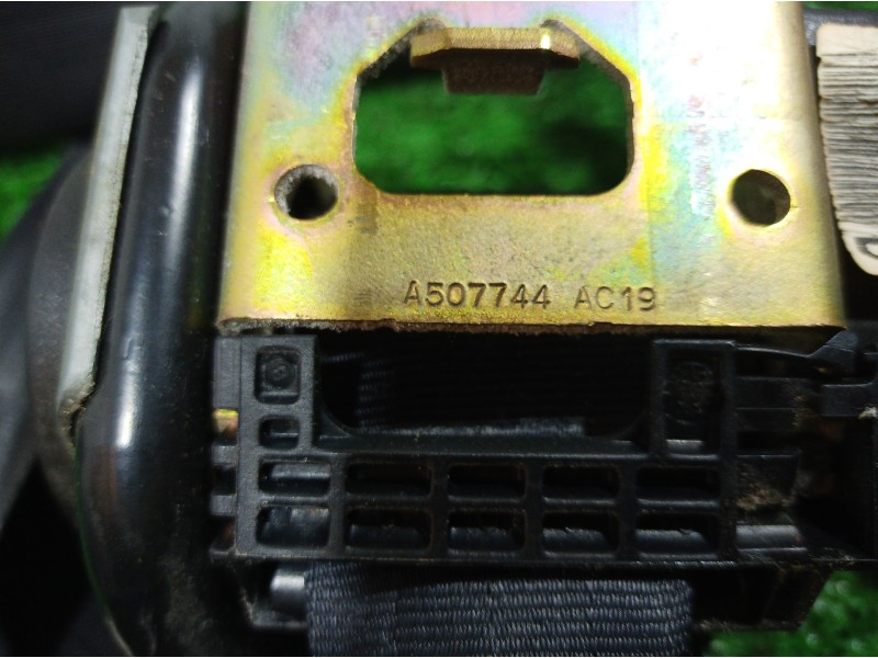 Recambio de cinturon seguridad delantero derecho para peugeot 206 berlina gti referencia OEM IAM A507744 A507744 A507744