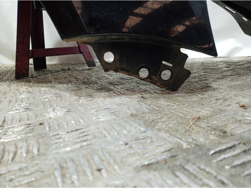 Recambio de aleta delantera derecha para volkswagen touareg (7la) tdi r5 referencia OEM IAM   