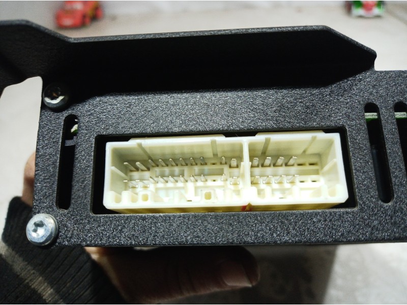 Recambio de amplificador audio para chrysler sebring berlina (jr41) 2.0 le referencia OEM IAM P04760897AC P04760897AC P04760897