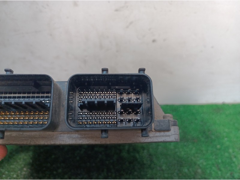 Recambio de centralita motor uce para toyota yaris (ksp9/scp9/nlp9) básico referencia OEM IAM 896610D310 896610D310 896610D310