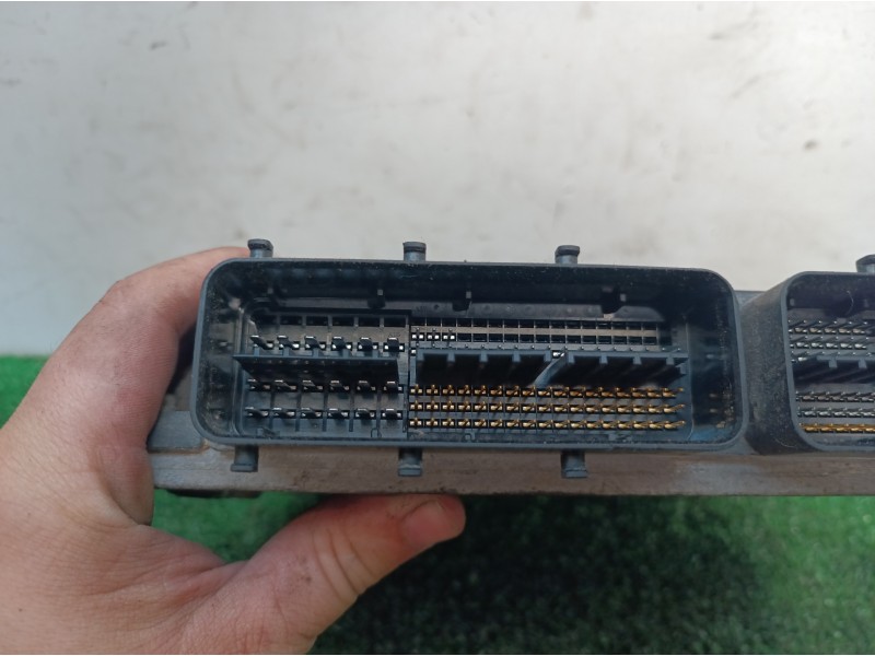 Recambio de centralita motor uce para toyota yaris (ksp9/scp9/nlp9) básico referencia OEM IAM 896610D310 896610D310 896610D310