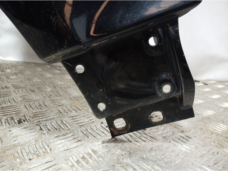 Recambio de aleta delantera izquierda para volkswagen touareg (7la) tdi r5 referencia OEM IAM   