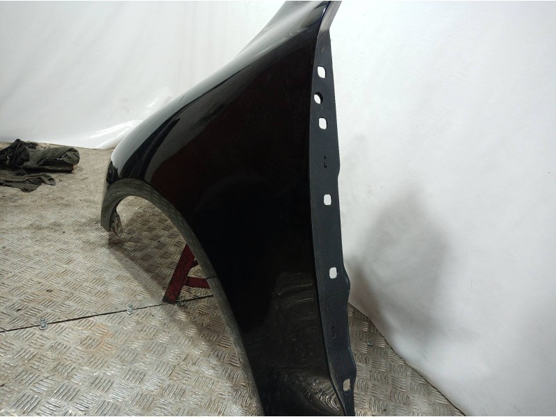 Recambio de aleta delantera izquierda para volkswagen touareg (7la) tdi r5 referencia OEM IAM   