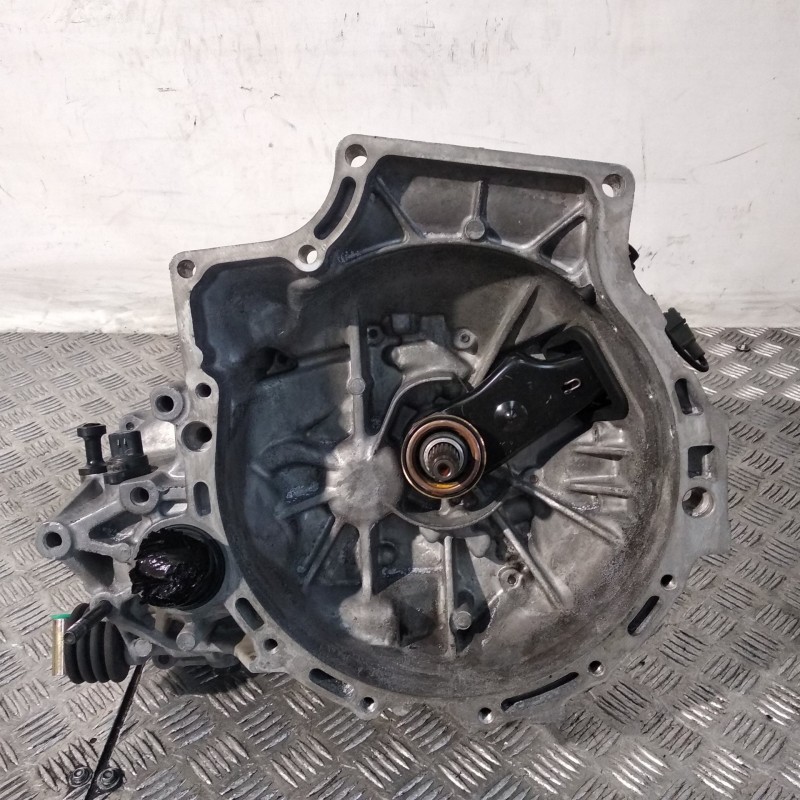 Recambio de caja cambios para kia shuma ii 1.6 ls 4 berlina referencia OEM IAM K2N31F14070B K2N31F14070B K2N31F14070B