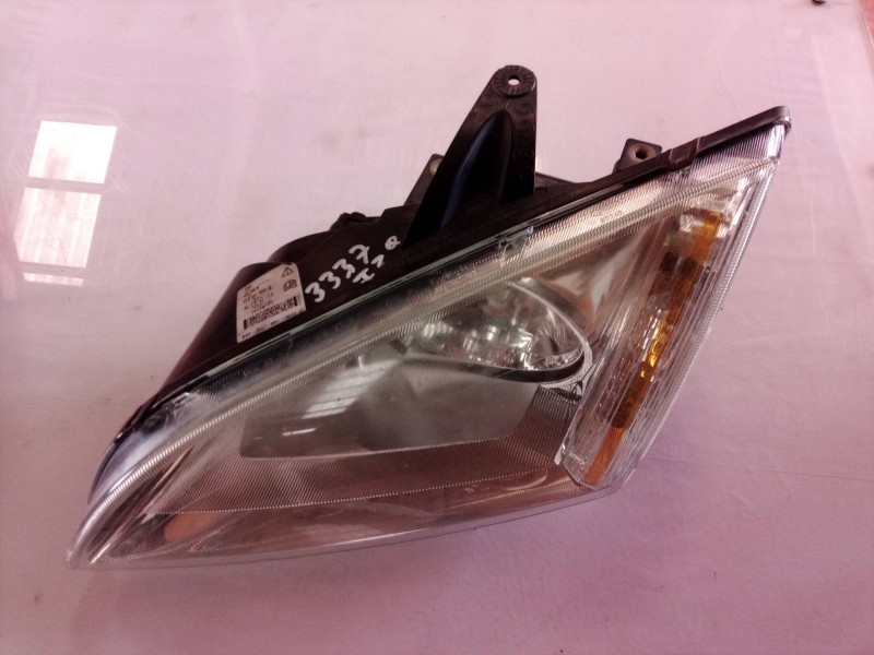 Recambio de faro izquierdo para ford focus berlina (cap) trend referencia OEM IAM 4M5113W030AC 4M5113W030AC 4M5113W030AC