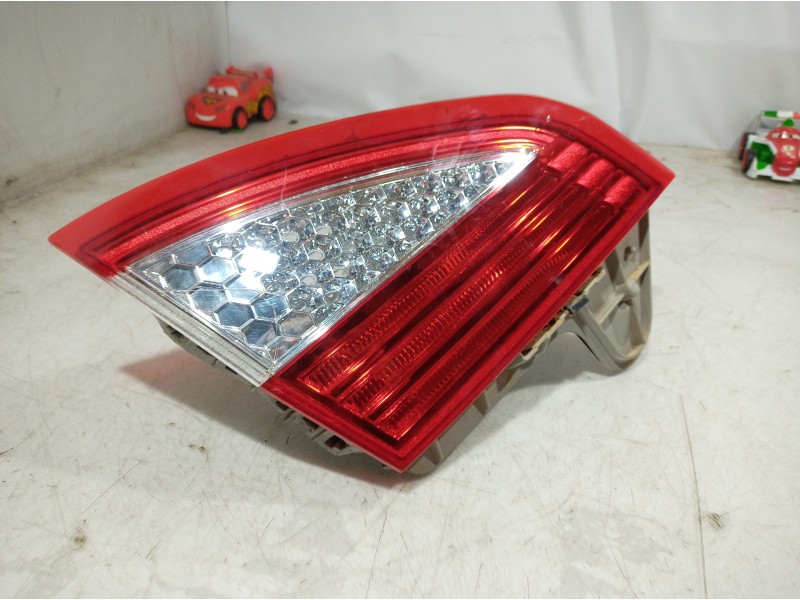 Recambio de piloto trasero izquierdo interior para ford mondeo ber. (ca2) referencia OEM IAM 7S7113A603A 7S7113A603A 7S7113A603