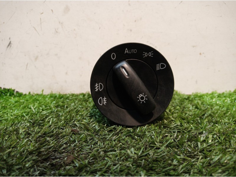 Recambio de mando luces para volkswagen tiguan (5n1) 2.0 tdi referencia OEM IAM 1K0941431BM 1K0941431BM 1K0941431