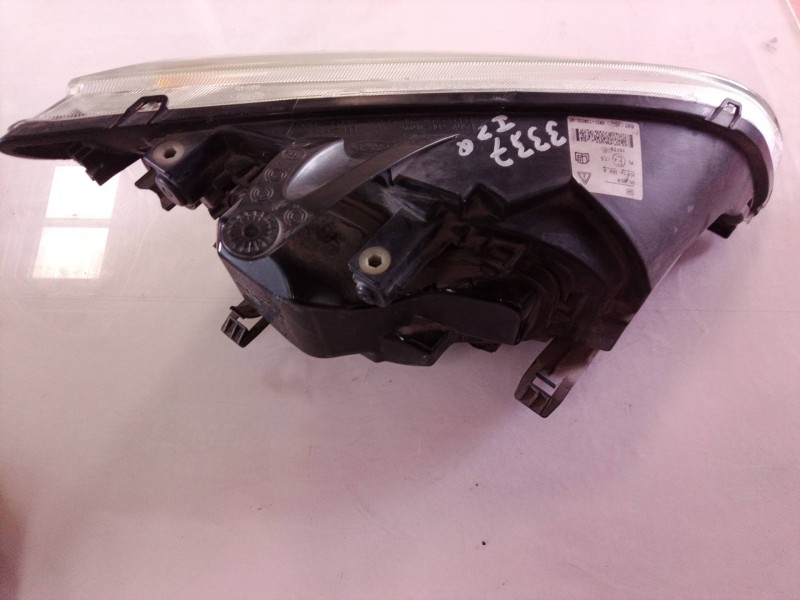 Recambio de faro izquierdo para ford focus berlina (cap) trend referencia OEM IAM 4M5113W030AC 4M5113W030AC 4M5113W030AC
