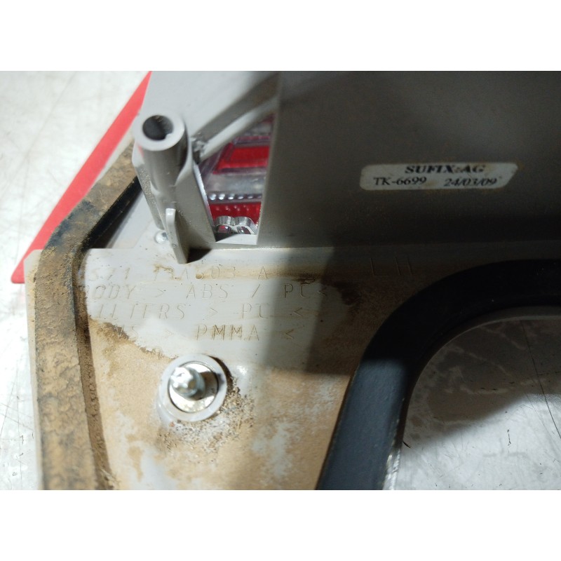 Recambio de piloto trasero izquierdo interior para ford mondeo ber. (ca2) referencia OEM IAM 7S7113A603A 7S7113A603A 7S7113A603