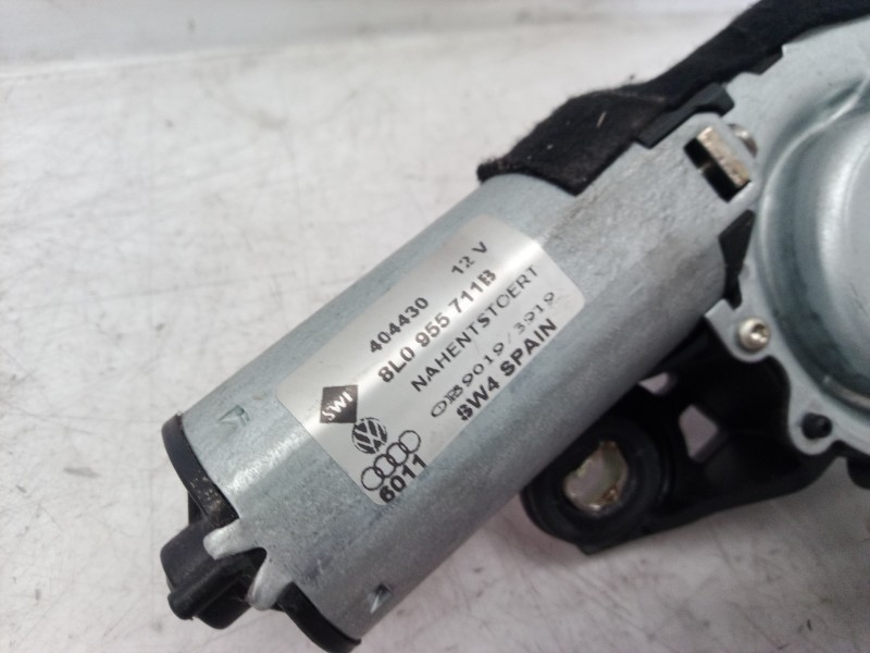 Recambio de motor limpia trasero para audi rs4 avant (b5) rs4 referencia OEM IAM 8L0955711 8L0955711 8L0955711