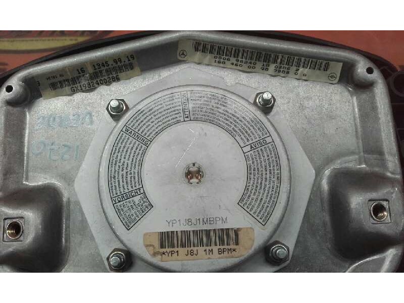 Recambio de airbag volante para mercedes-benz clase a (w168) 1.4 cat referencia OEM IAM 16846000987D8800 GX1982400286 YP1J811MBP