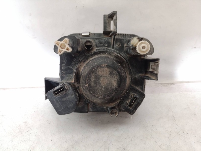 Recambio de faro derecho para fiat multipla (186) referencia OEM IAM   