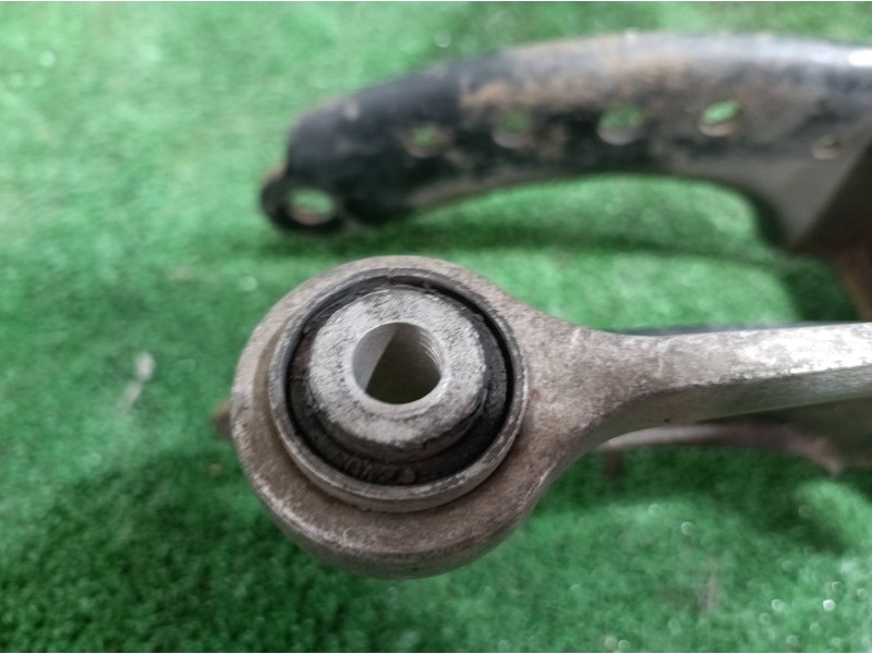 Recambio de amortiguador delantero izquierdo para volkswagen touareg (7la) tdi r5 referencia OEM IAM 7L6412021M 7L6412021M 7L641